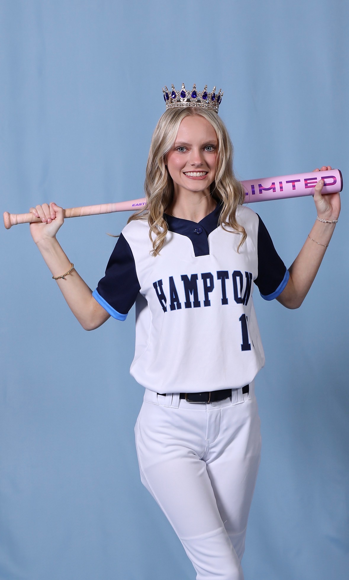 Mattie Holtsclaw, softball athlete profile picture