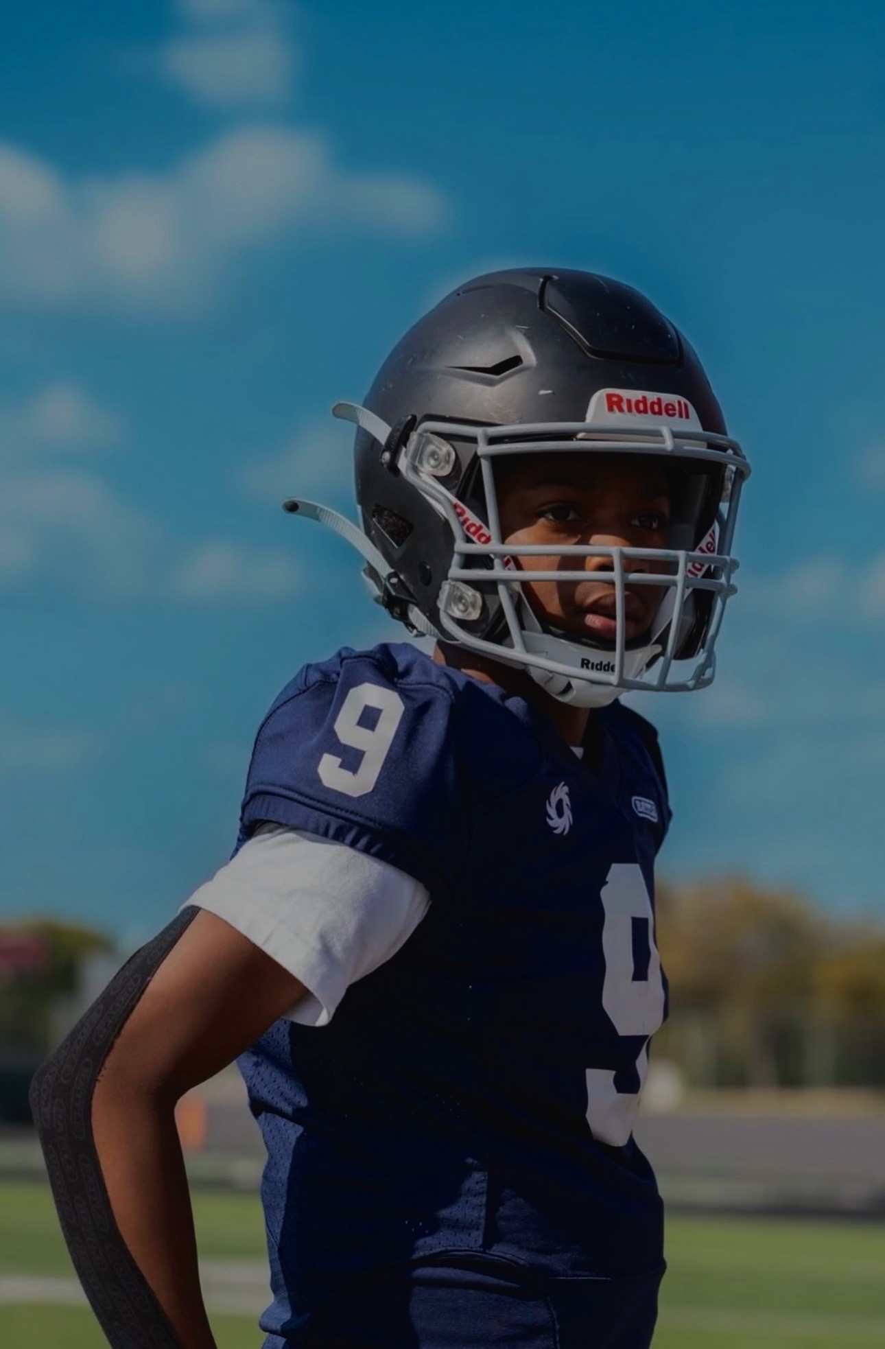 Khamani Montgomery - Rising Star: Khamani Montgomery's Path to Football Excellence