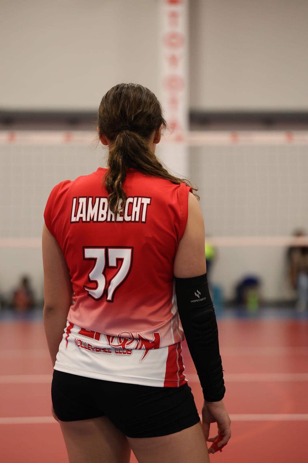 Annabella Lambrecht