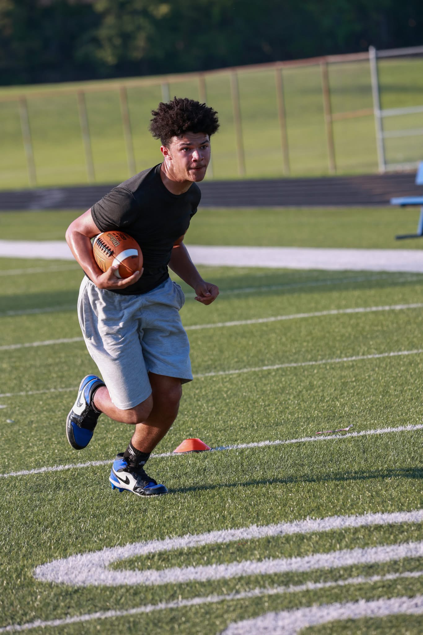 Ari Booker: The Rising Star of Apollo-Ridge High School Football