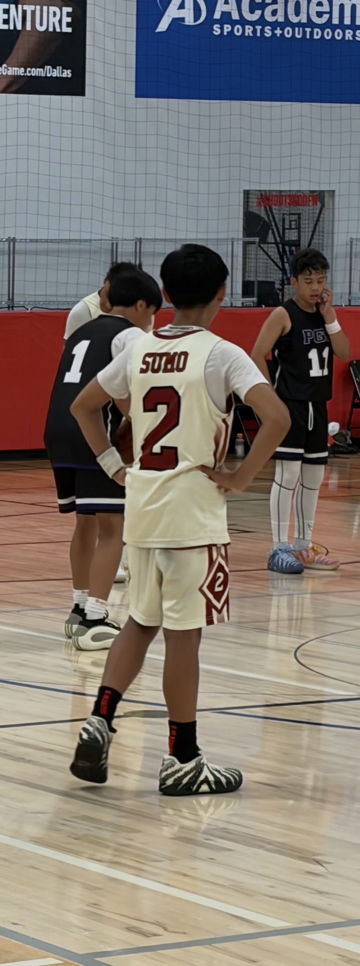 Avery Sumodobila