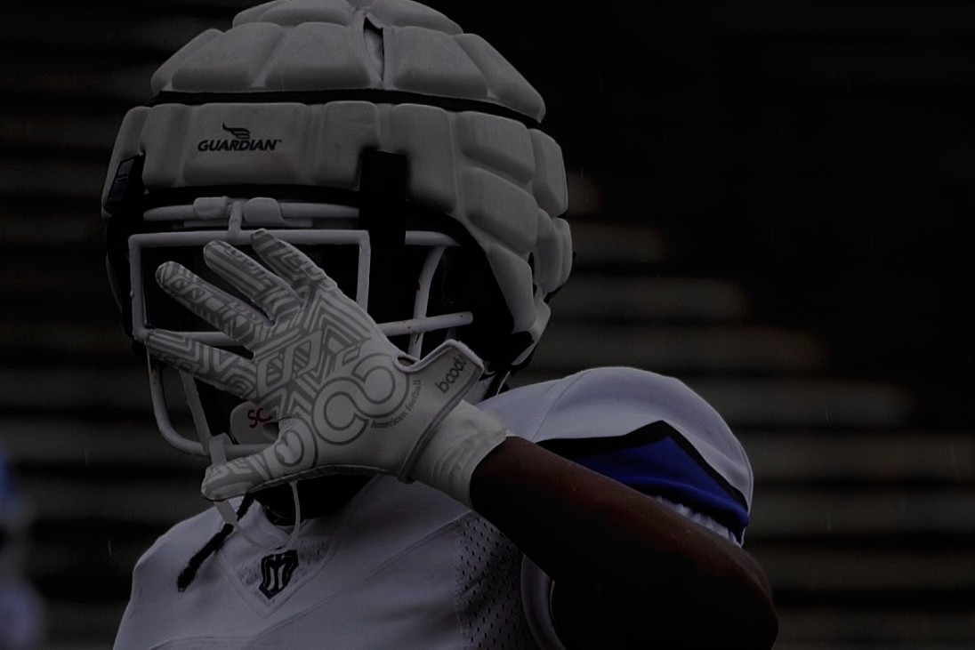 Tre'Vion Flowers - Rising Star: Tre'Vion Flowers Shines on the Gridiron