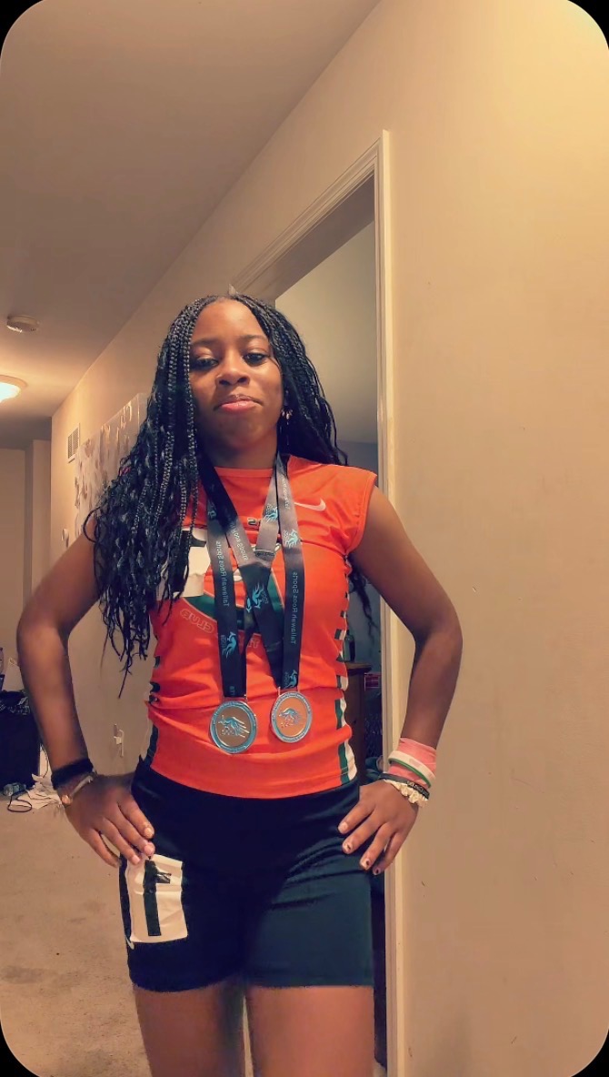 Mia Jones, Track & Field athlete profile picture