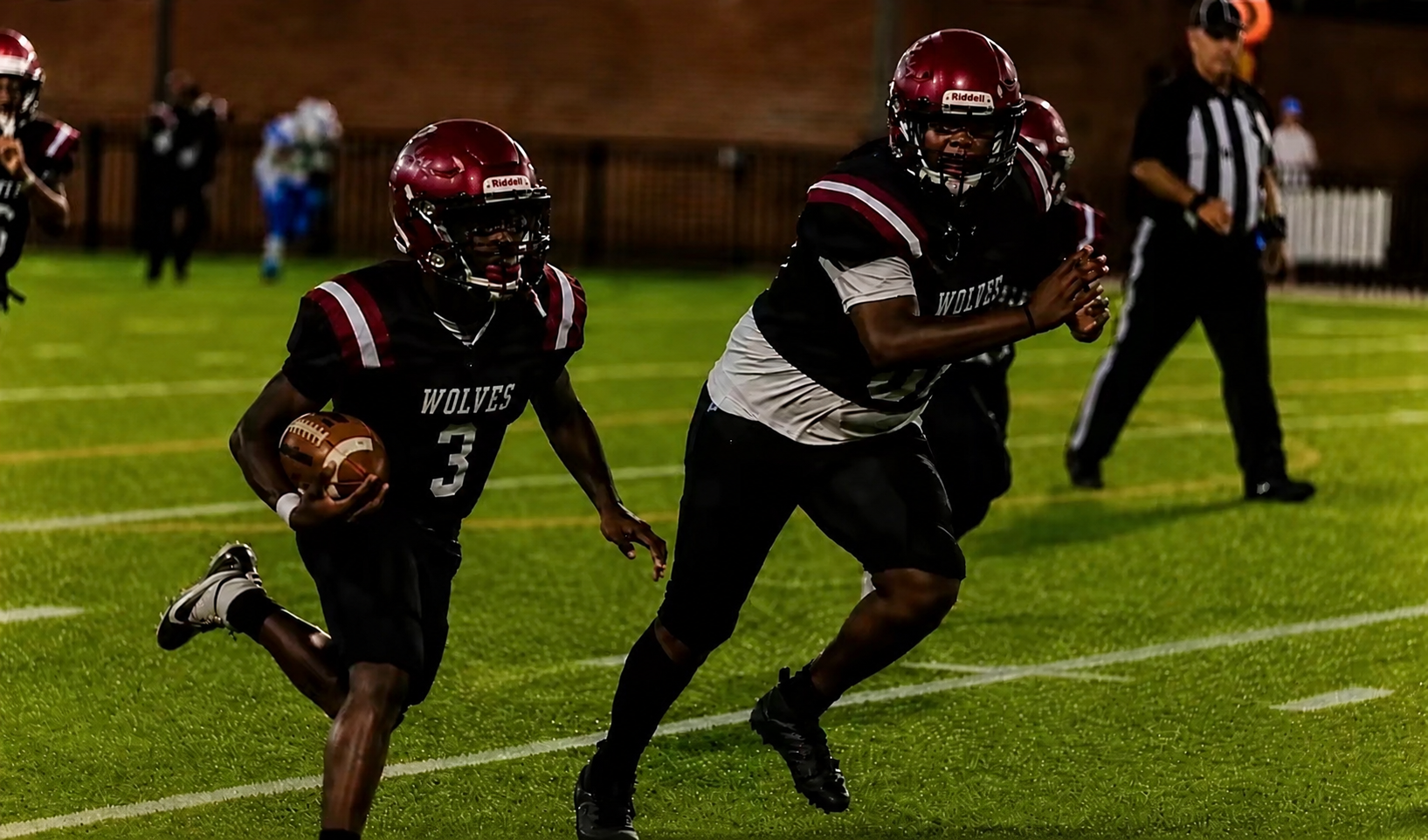 Rising Star: Ashdyn Johnson's Journey on the Gridiron