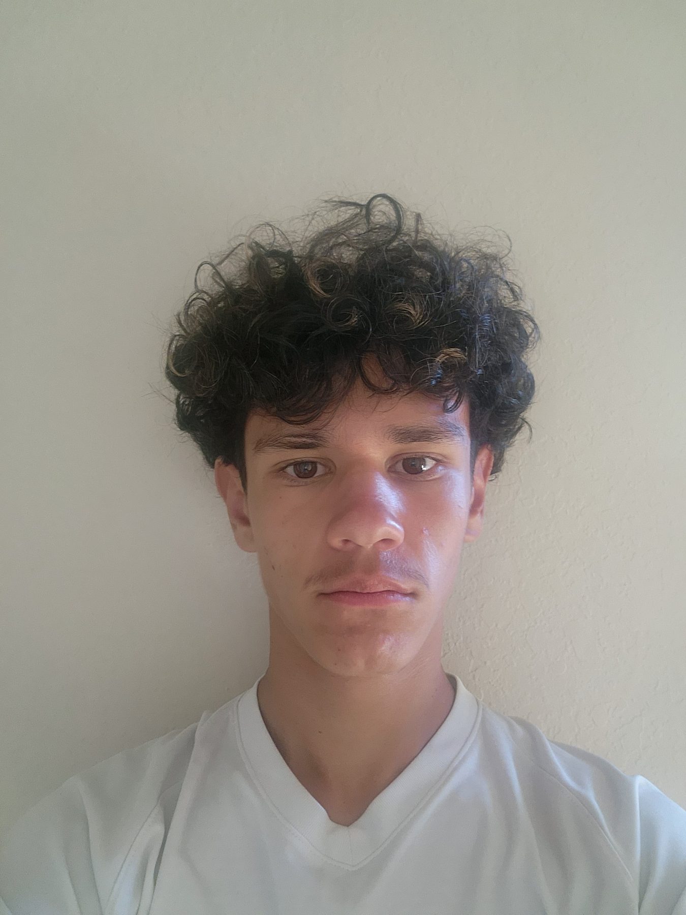 Alonso Salas, Soccer athlete profile picture