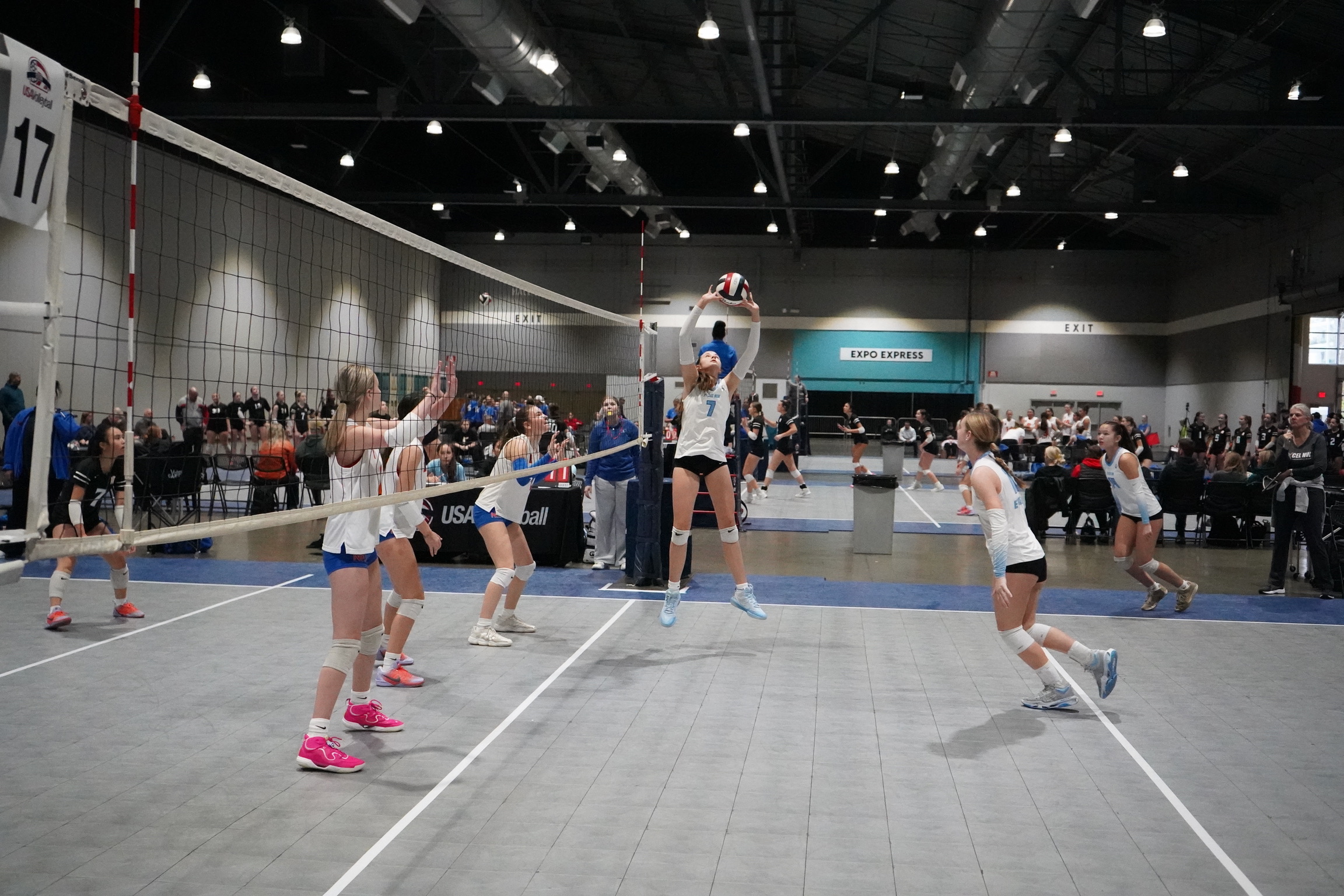 Ella Bennett: Rising Star in Volleyball with Dreams of Design Engineering