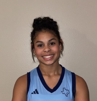 Ava Williams - Rising Star: Ava Williams Shines on the Volleyball Court