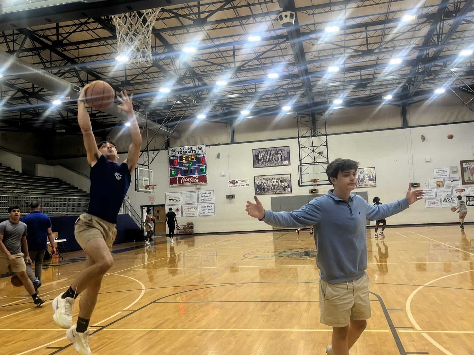Rising Star: Elijah Hughes Shines on the Court