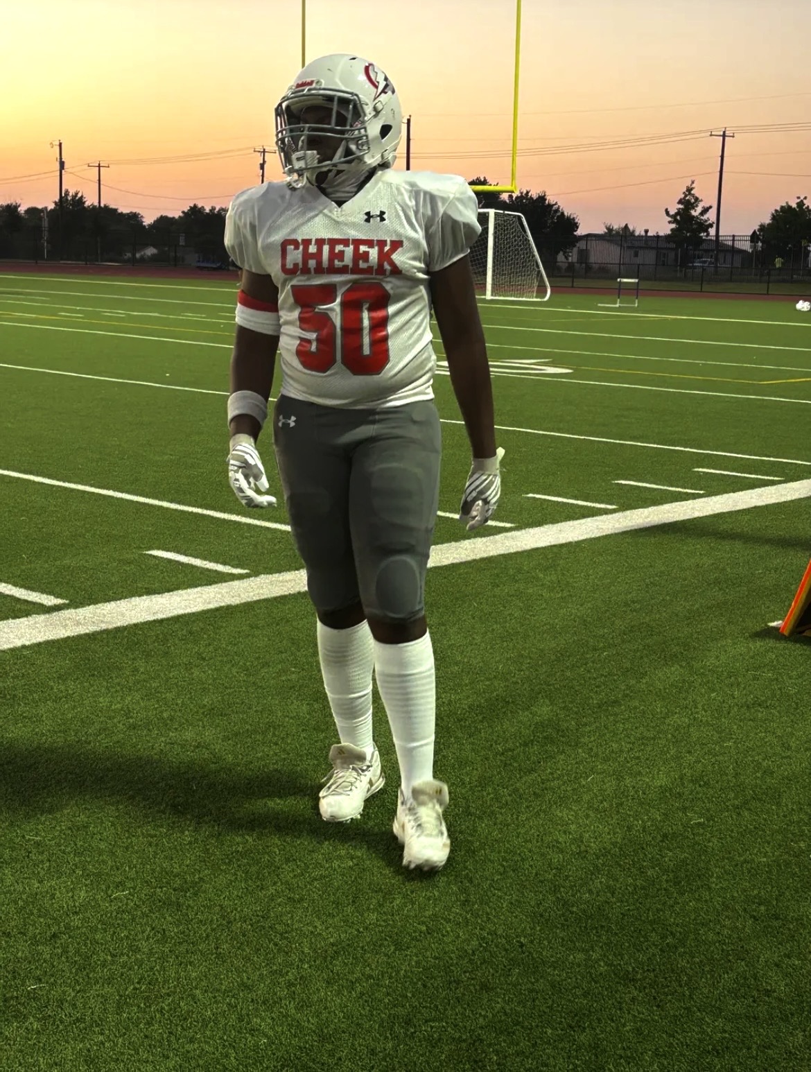Daniel Oguntodu, football athlete profile picture