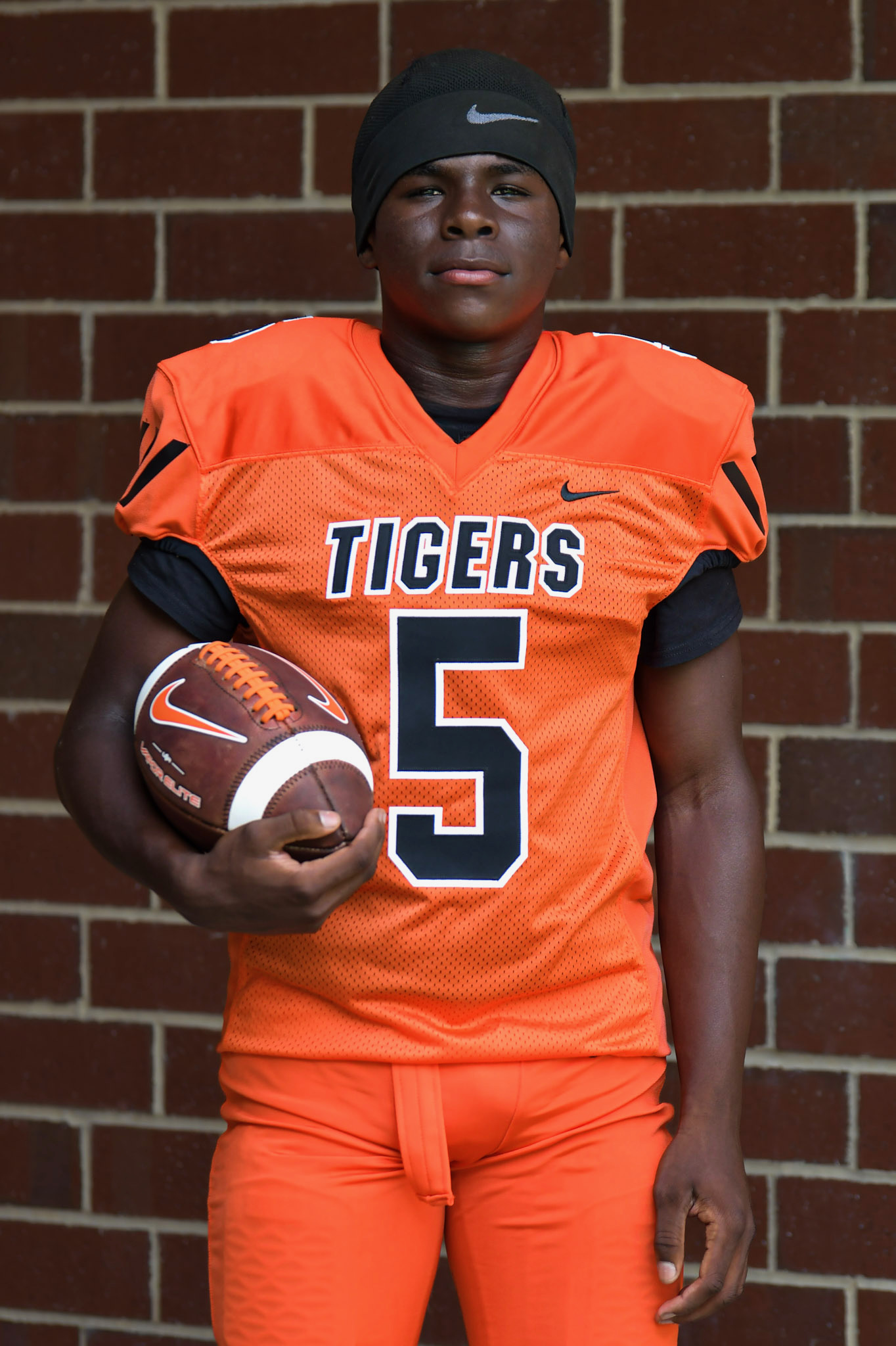 Rising Star: Kevone Markham's Journey on the Gridiron
