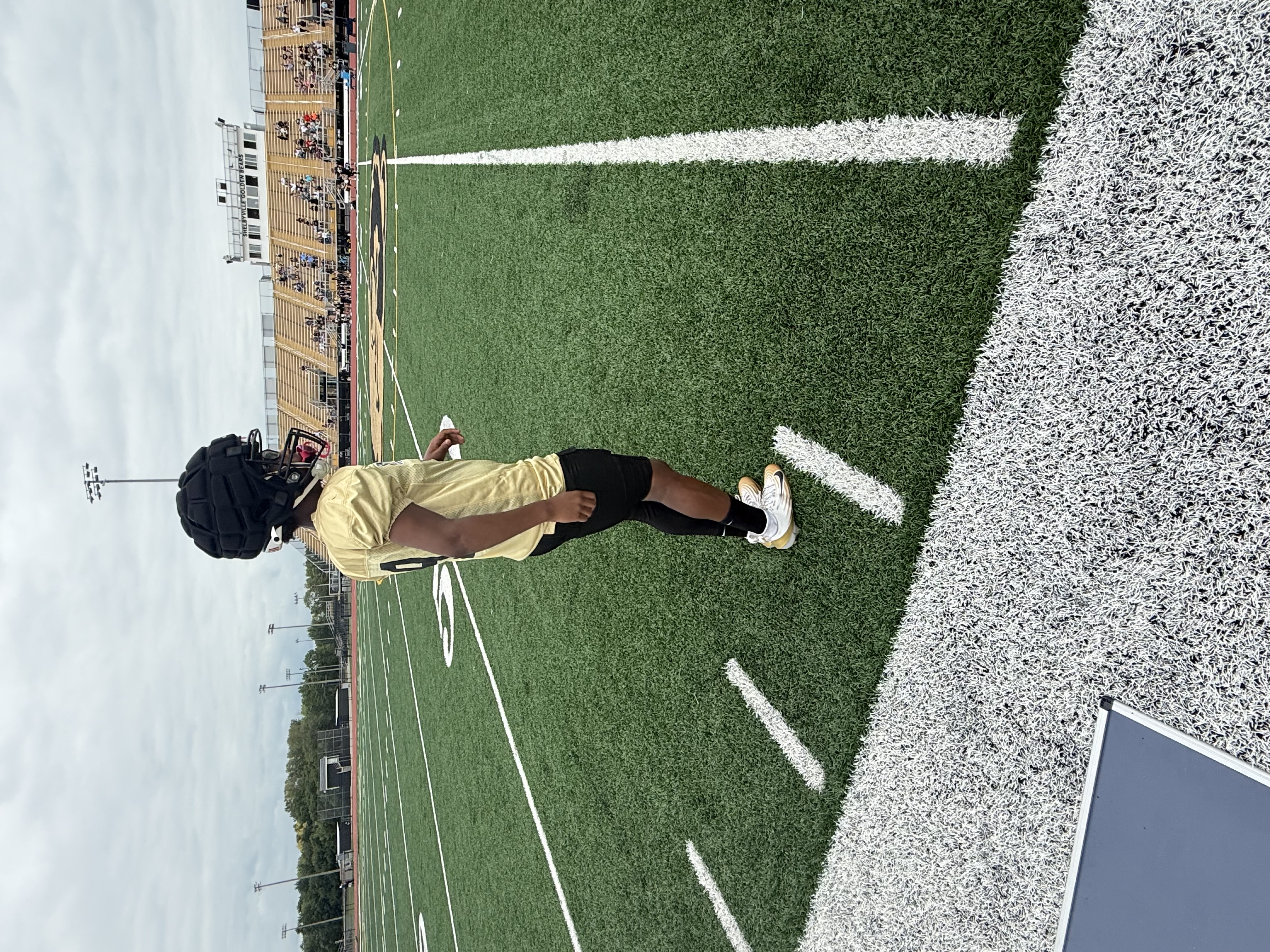 London Green, Football athlete profile picture