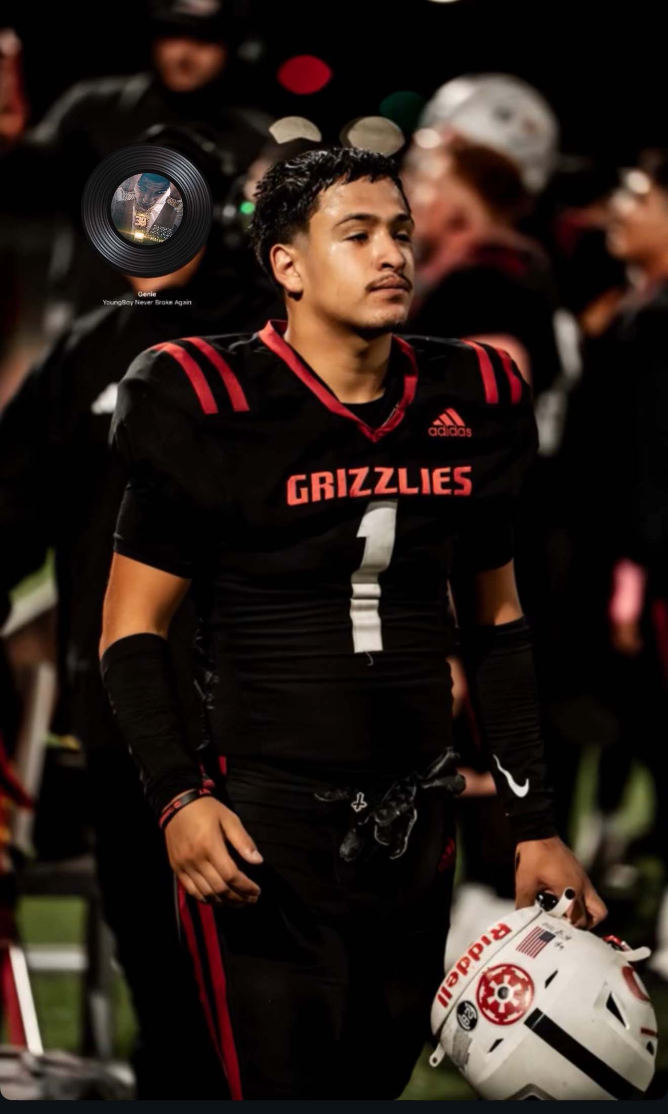Alonzo Palacios, football athlete profile picture